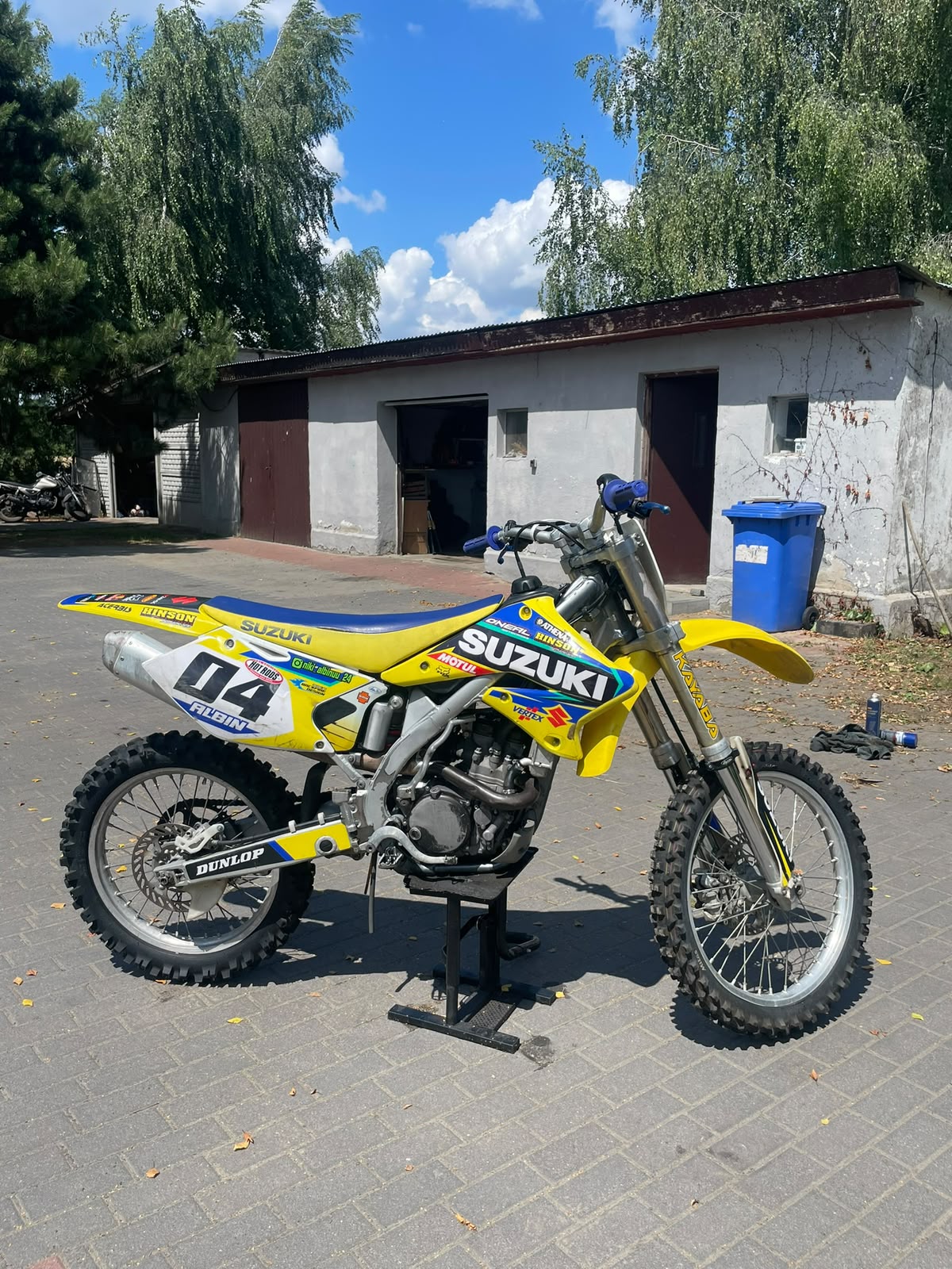 Motocykl Suzuki RM-Z po serwisie